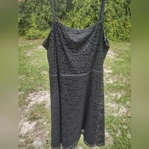 Ann Taylor Lace dress‎ size 14P with ribbon straps
